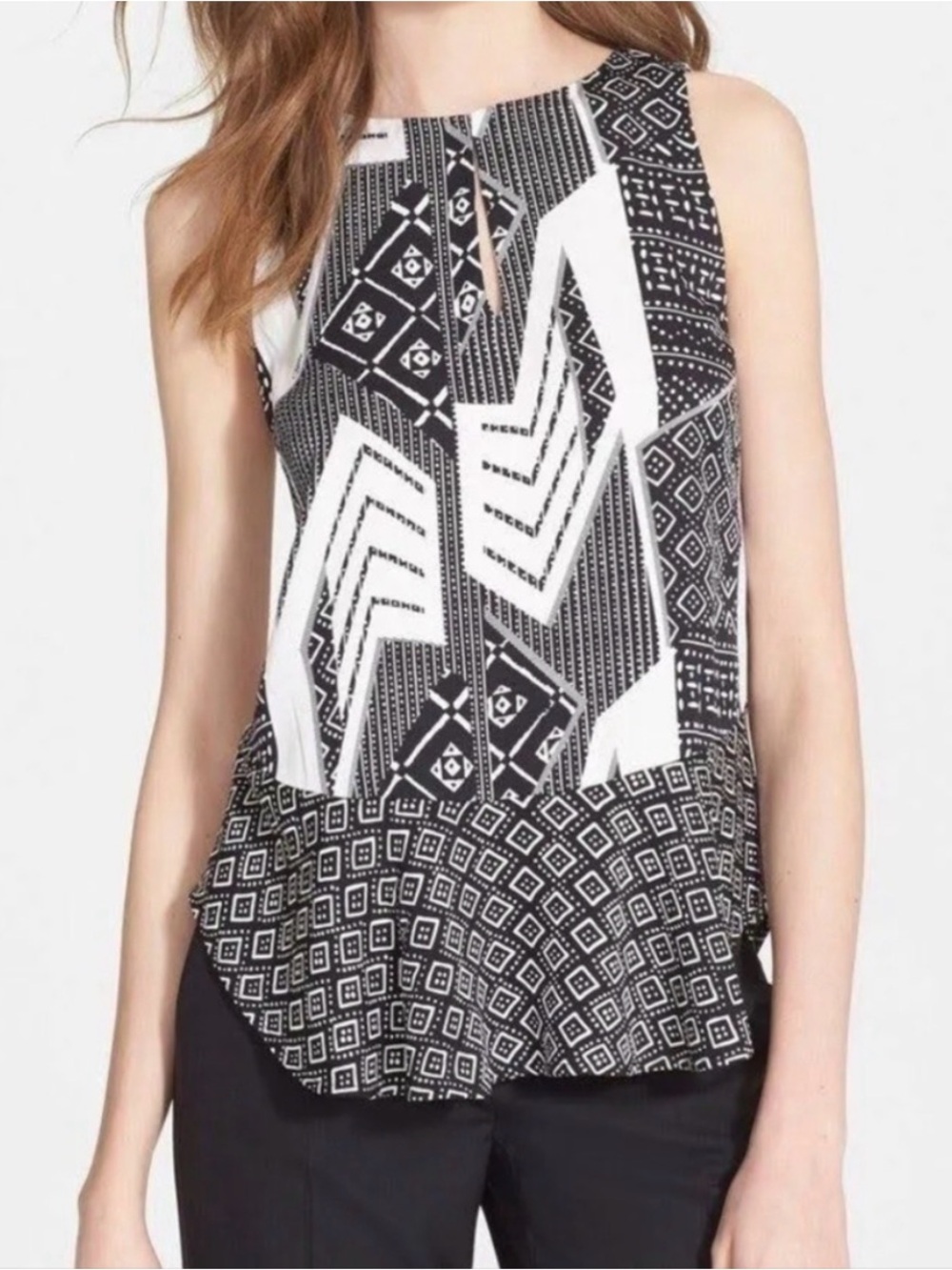 Diane Von Furstenberg Black and White Geometric Sleeveless Shell